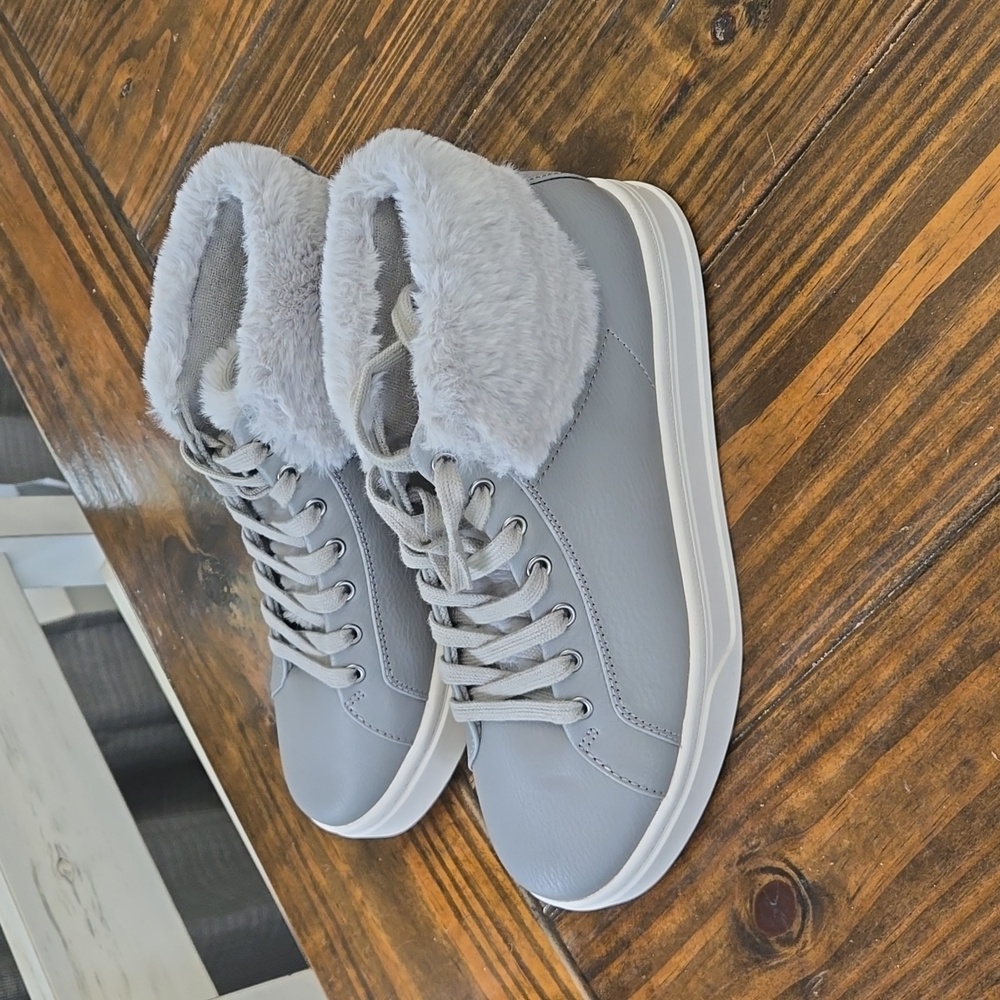 Koolaburra by UGG booties